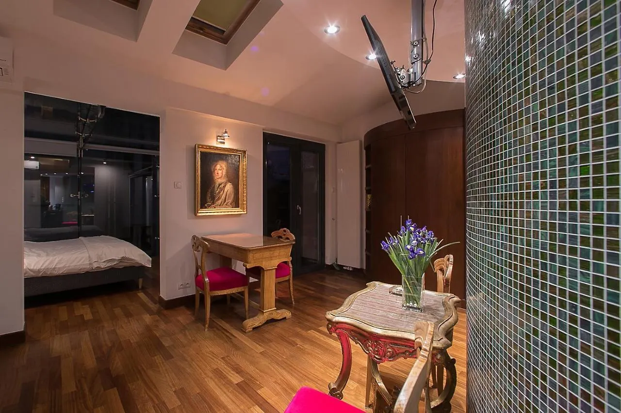 Main Square Studio With Terrace & Air Condition Krakow Apartment